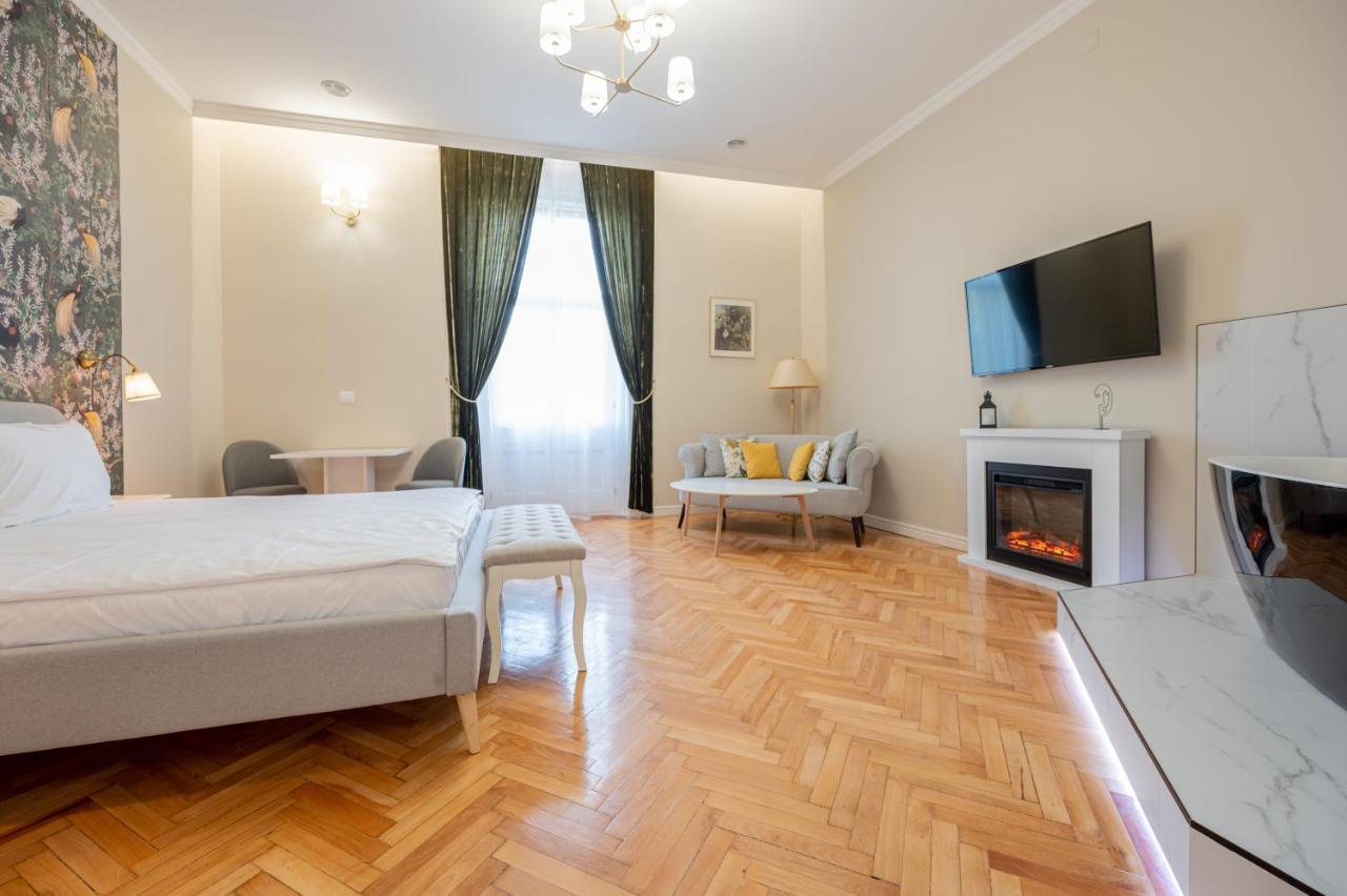 Central Park Apartments Oradea Exterior foto